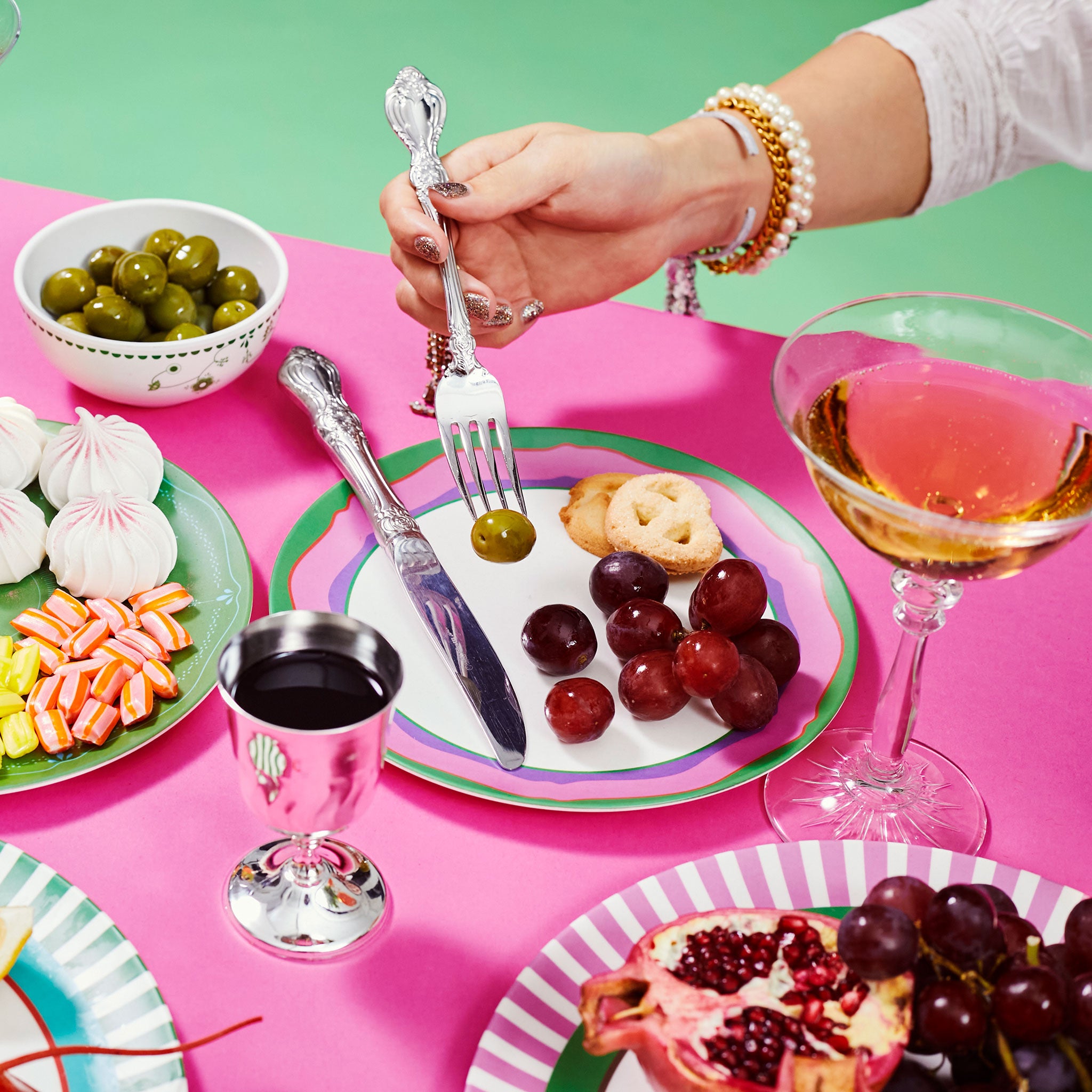 MITSUKO:Side Plate / Pink Wavy Rim (φ20cm)