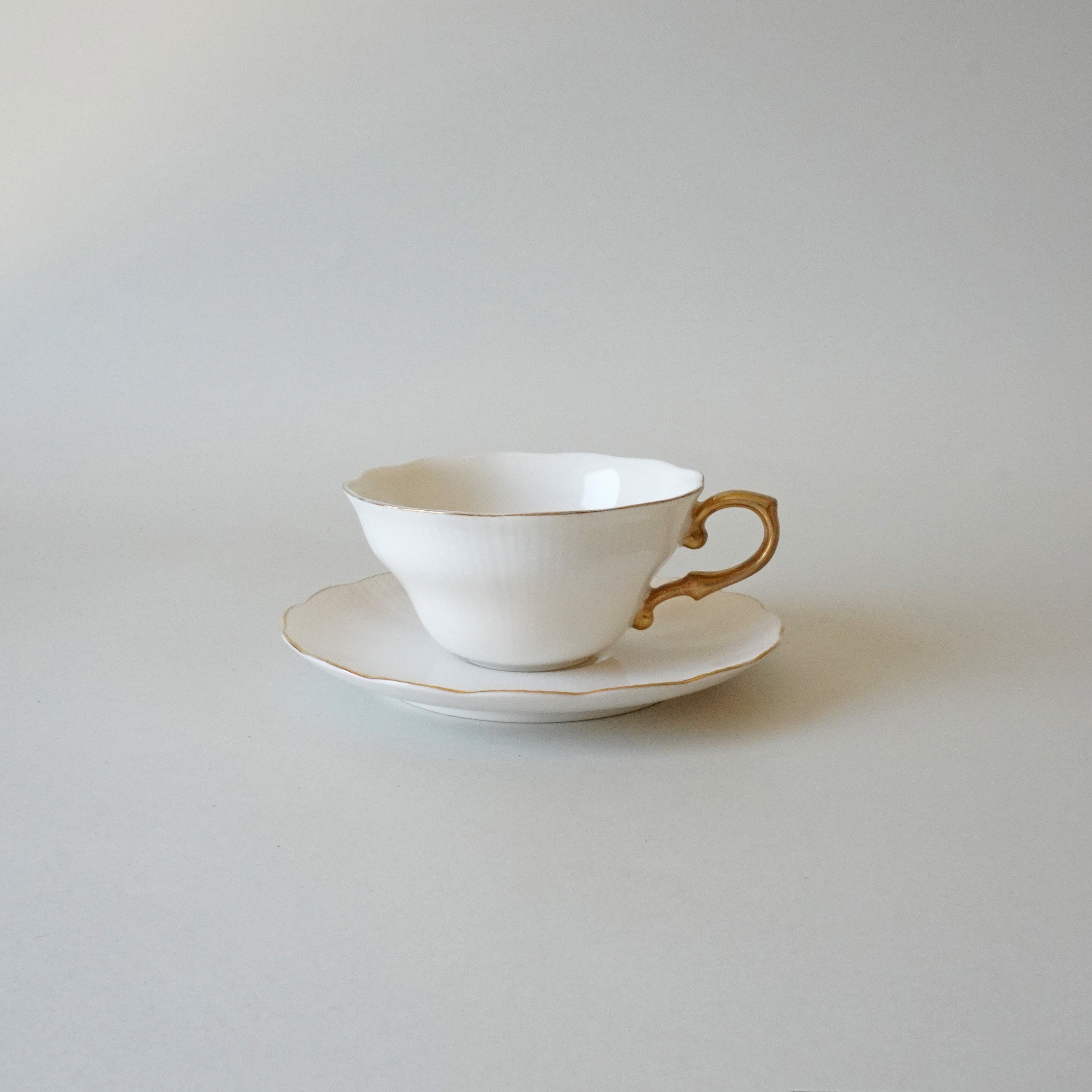 CUP & SAUCER - CLASSICAL CUP & SAUCER