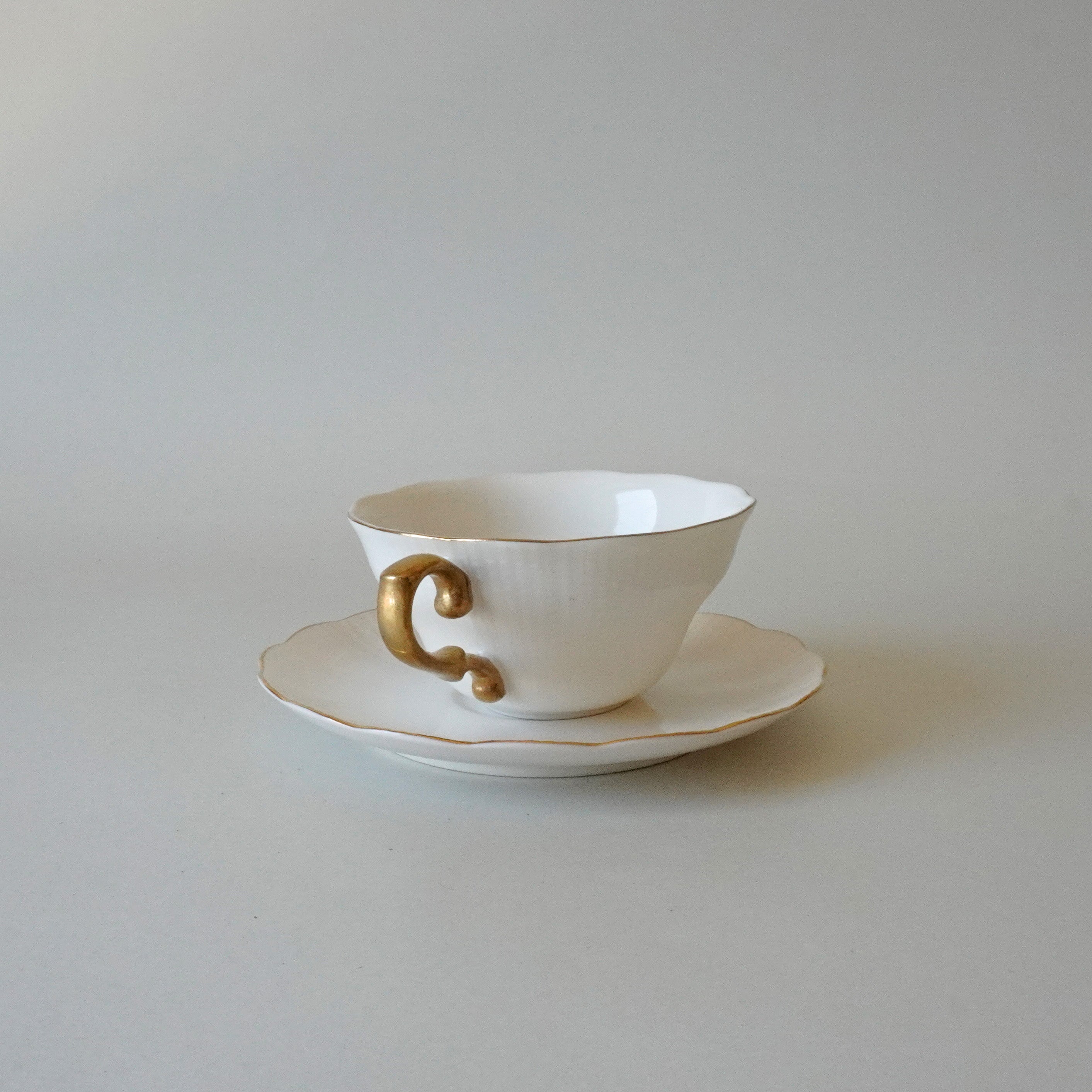CUP & SAUCER - CLASSICAL CUP & SAUCER