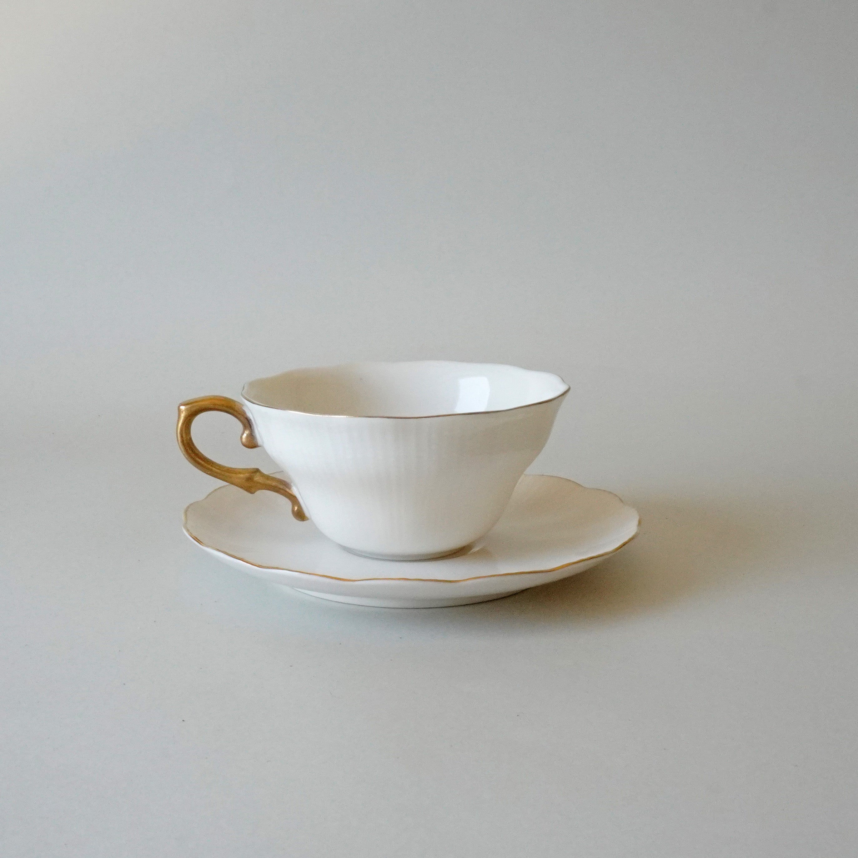 CUP & SAUCER - CLASSICAL CUP & SAUCER