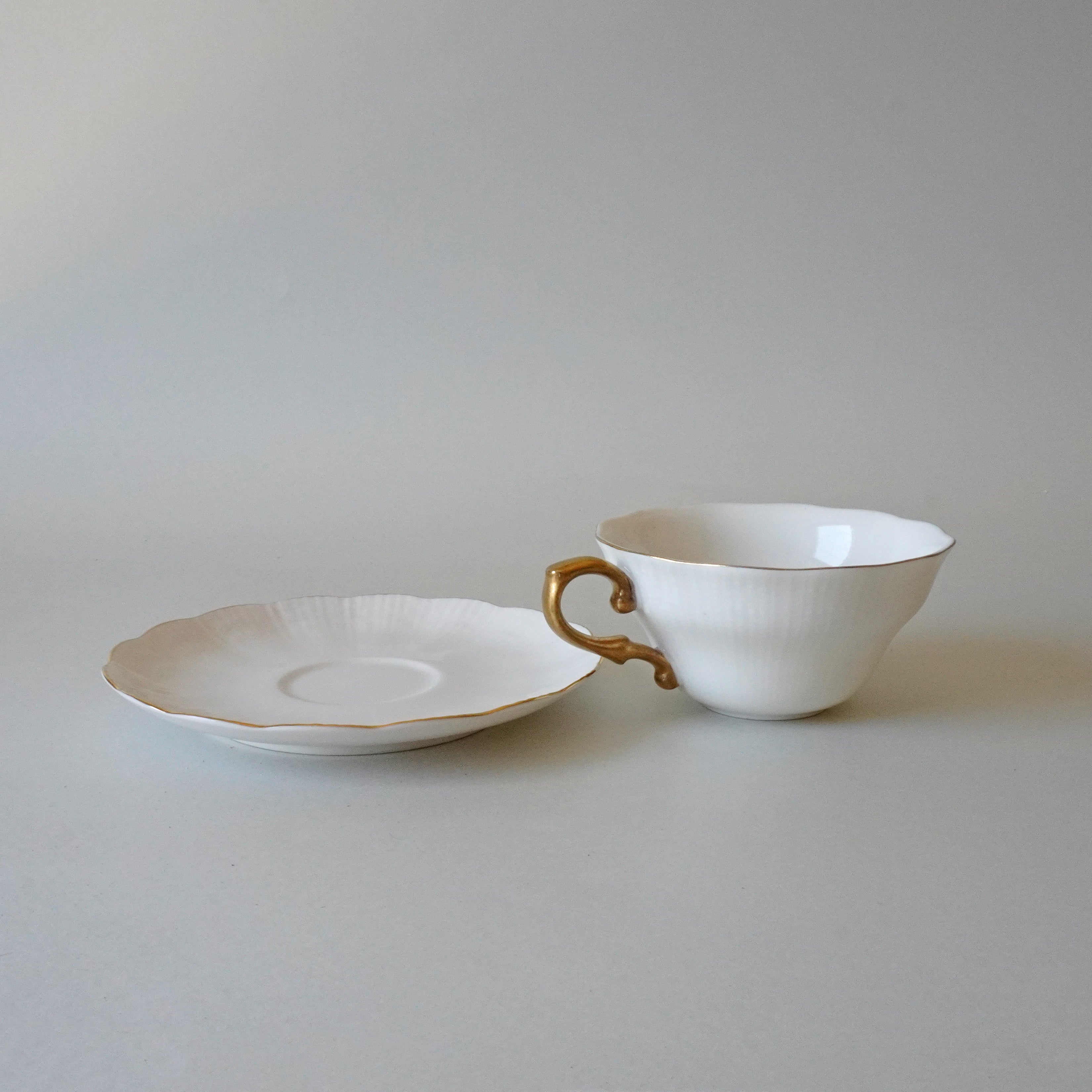 CUP & SAUCER - CLASSICAL CUP & SAUCER
