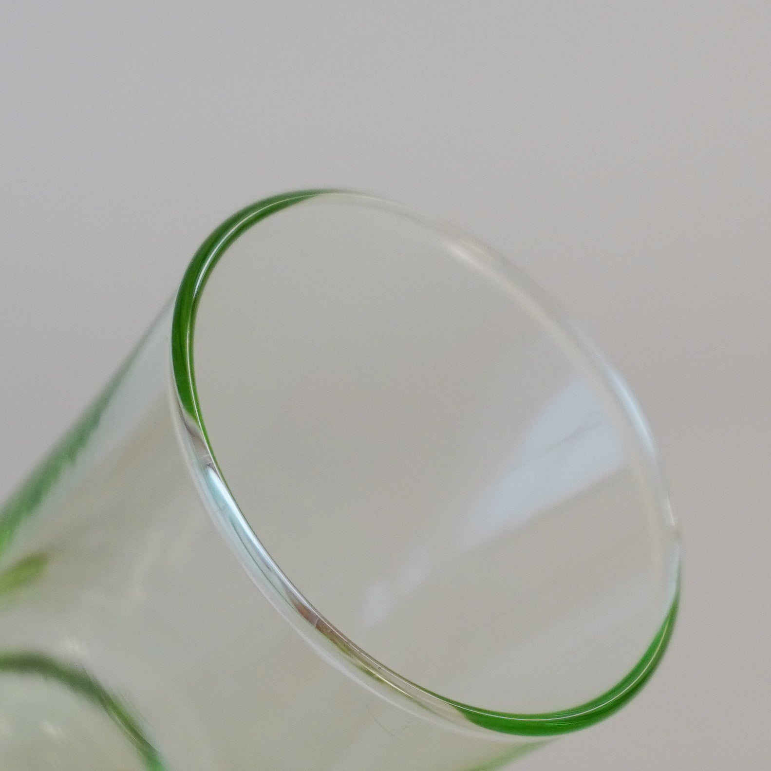 GLASS - GLASS TUMBLER / NEON GREEN