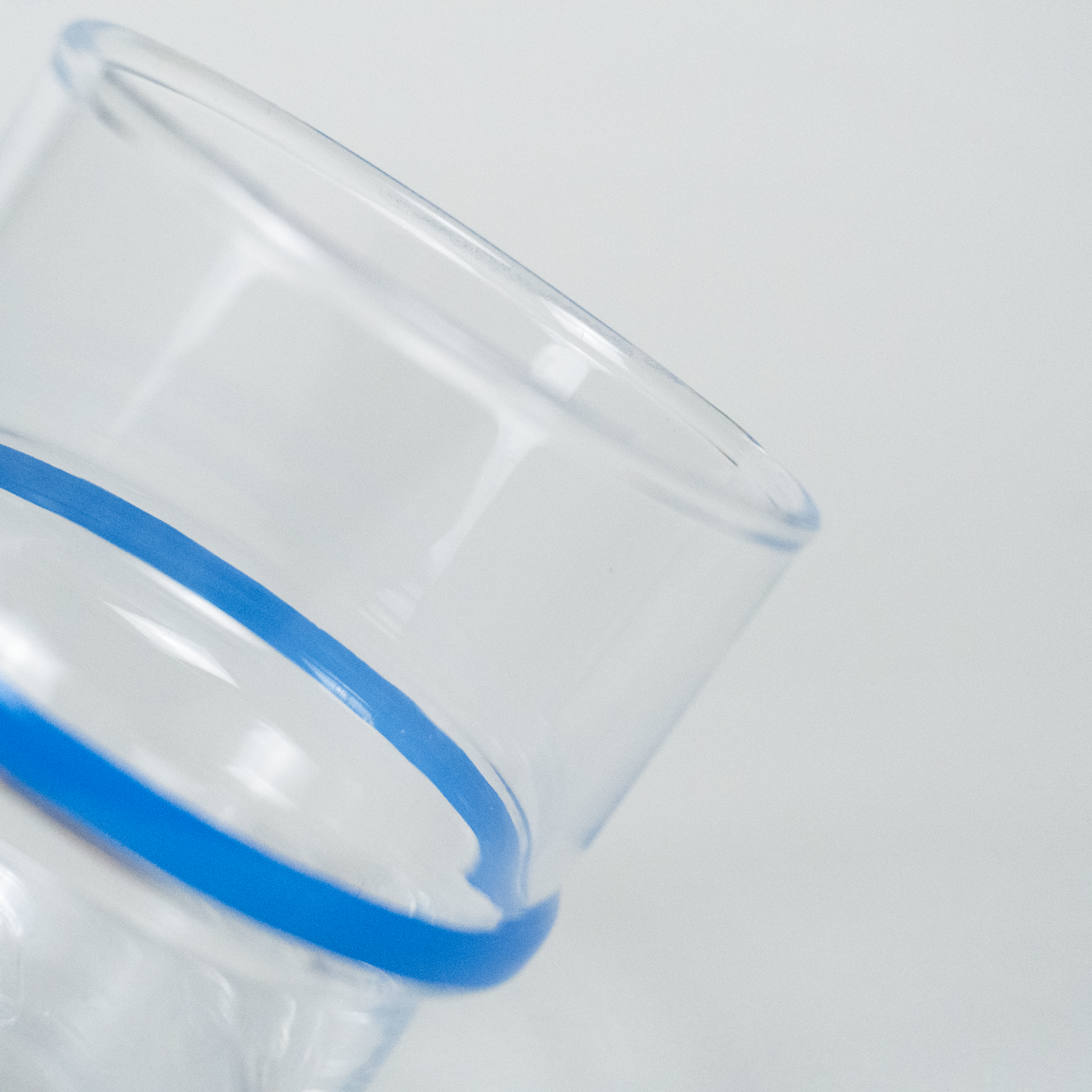GLASS - BLUE LINE SHORT GLASS