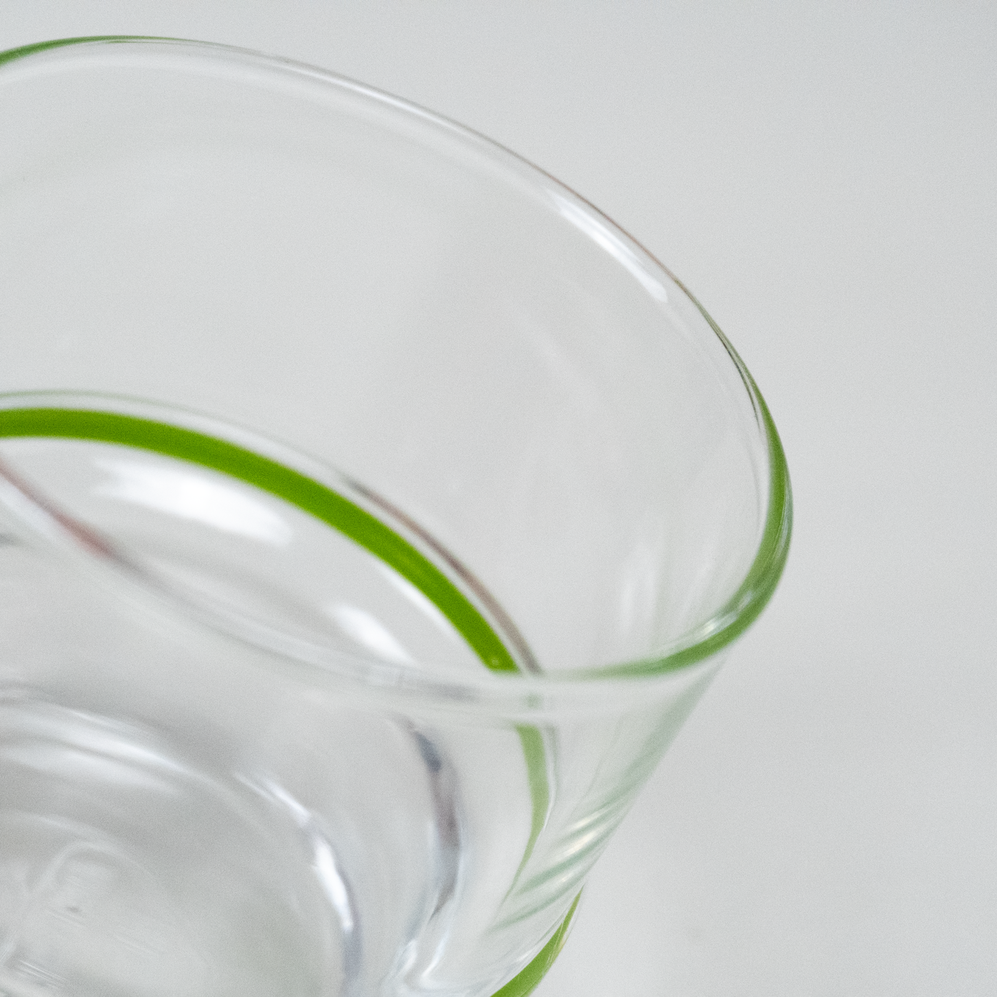 GLASS - GREEN LINE SHORT GLASS