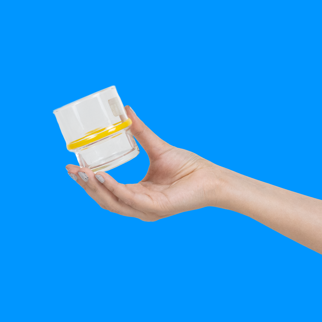 GLASS - YELLOW LINE SHORT GLASS