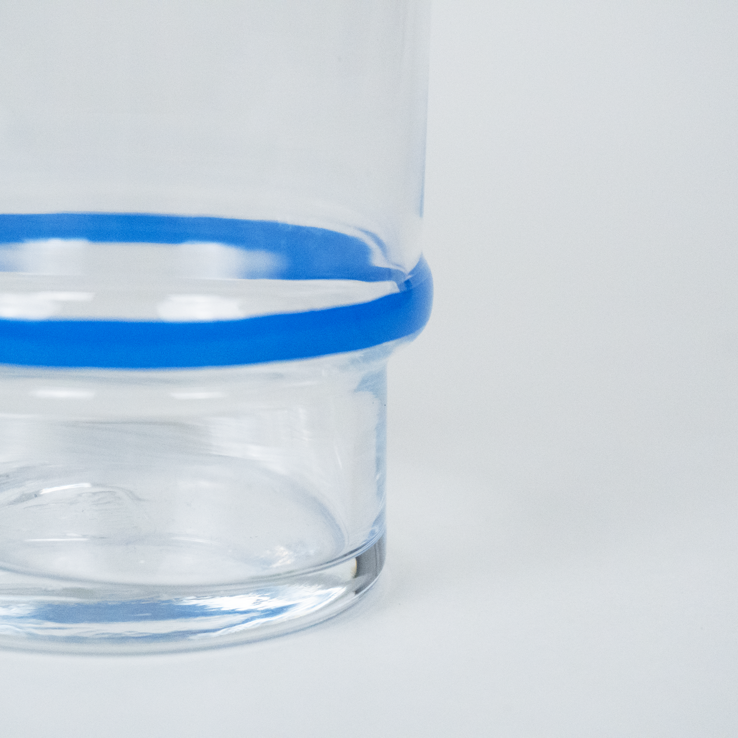 GLASS - BLUE LINE SHORT GLASS