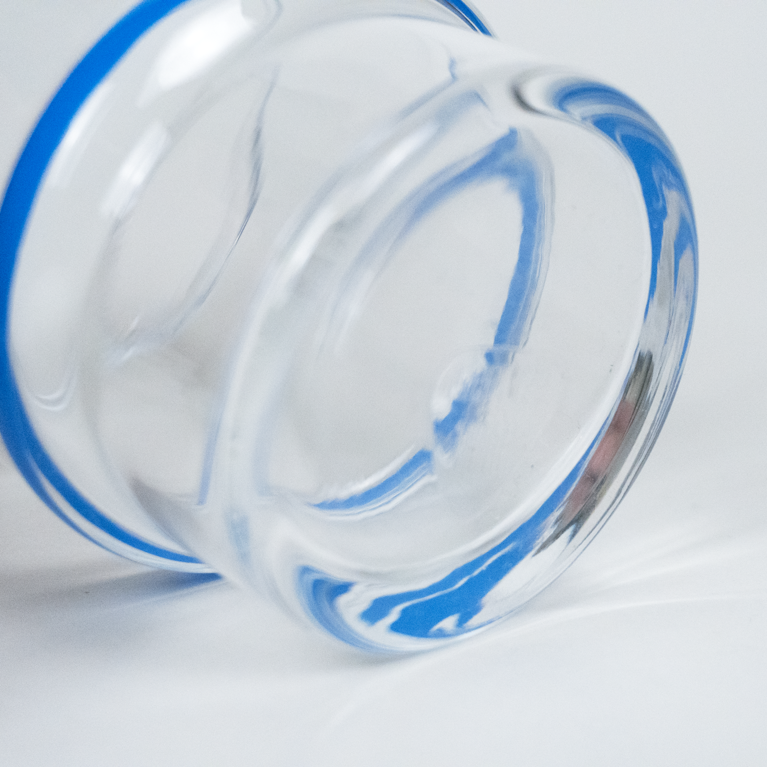 GLASS - BLUE LINE SHORT GLASS